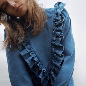 Zara chambray/Denim Blouse